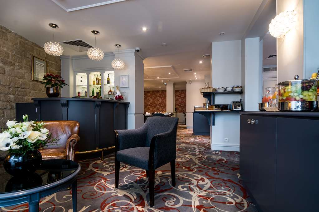 Hotel Madeleine Plaza 4*